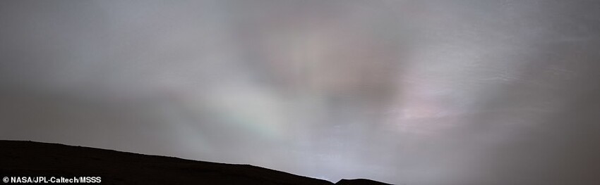 Марсоход Curiosity показал землянам марсианский закат