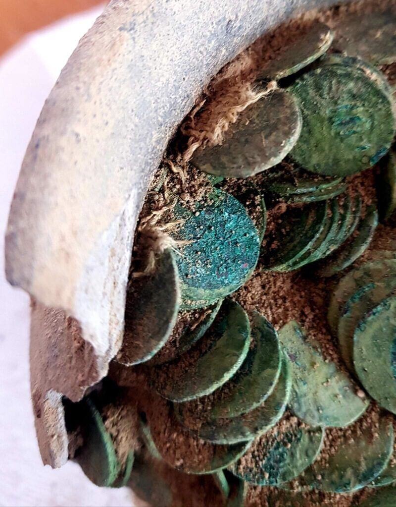В Польше обнаружен клад XVII века с 1000 монетами