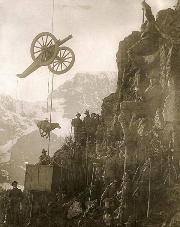 2. Логистика итальянской армии для передачи артиллерии сухопутным войскам в Альпах во время Первой мировой войны, между 1914 и 1918 годами