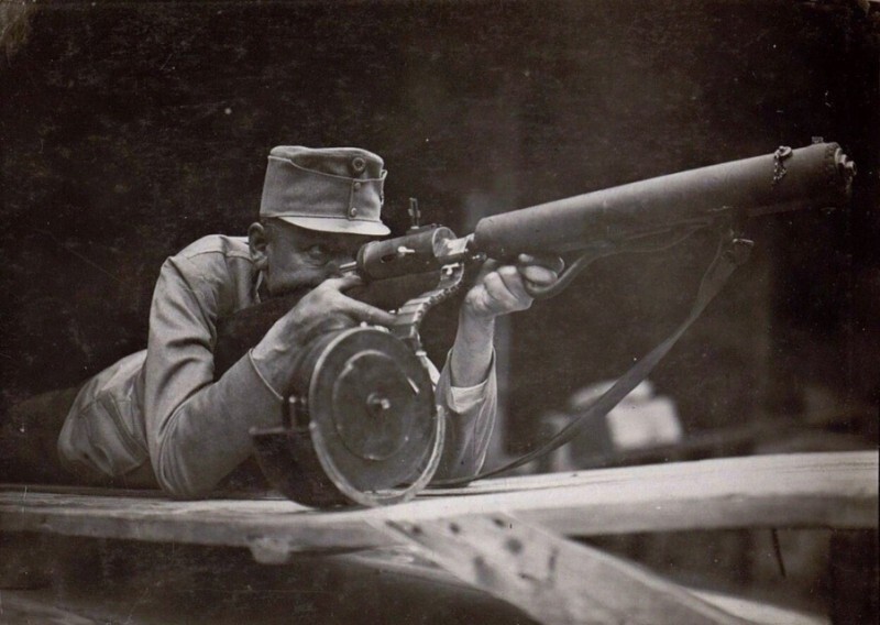Австро-венгерский тяжёлый пулемёт Hellriegel, 1915 год