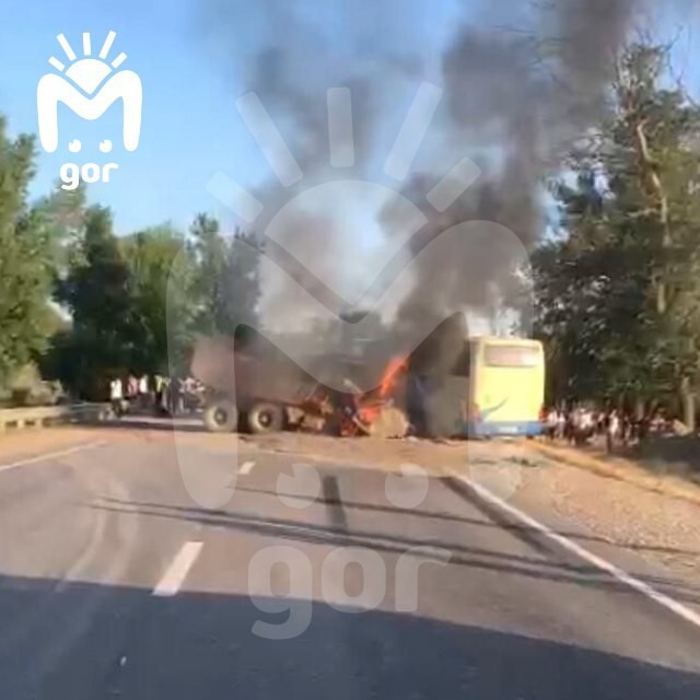 Авария дня. Рейсовый автобус «Москва – Хасавюрт» попал в страшное ДТП в Дагестане