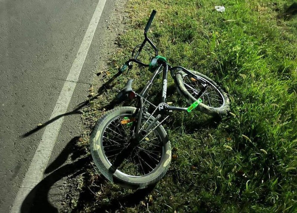 Велосипедист нарушил ПДД и попал под колёса автомобиля