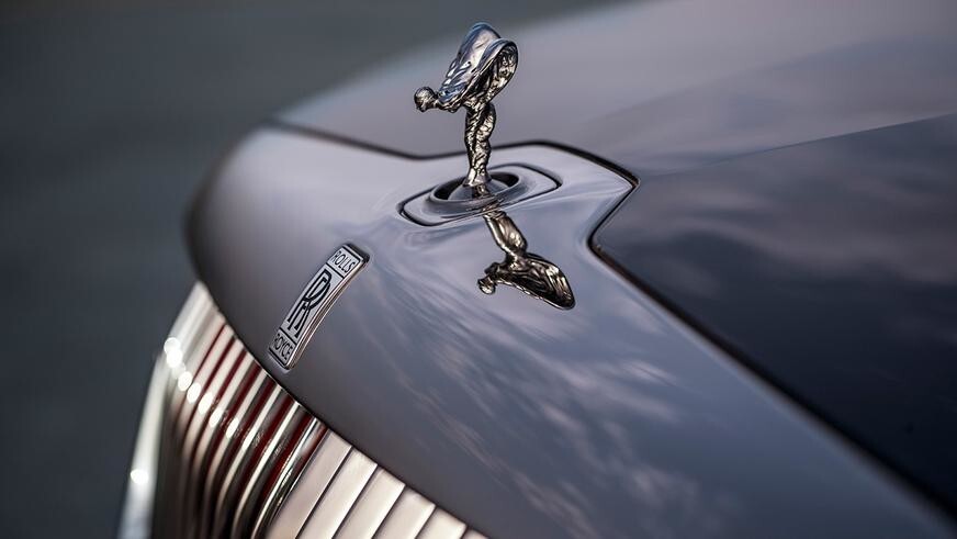 Rolls-Royce представил роскошный родстер Droptail стоимостью более 20 миллионов долларов