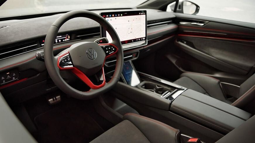 Volkswagen представил сверхмощную версию электрического ID.7