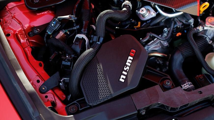 В честь 50-летнего юбилея раллийного Datsun 240Z Nissan построили раллийный Z