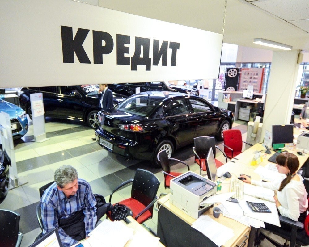 Программа льготного автокредитования в России приостановлена