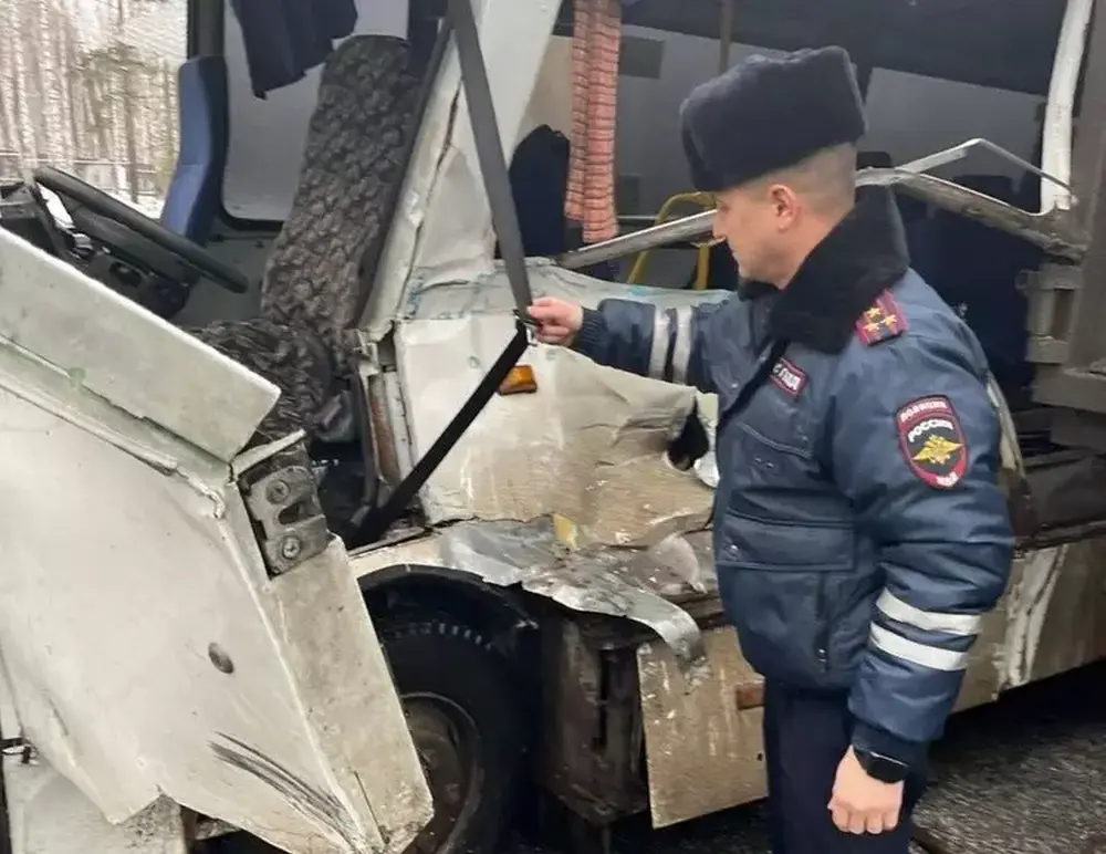 40 автомобилей попали в ДТП под Екатеринбургом