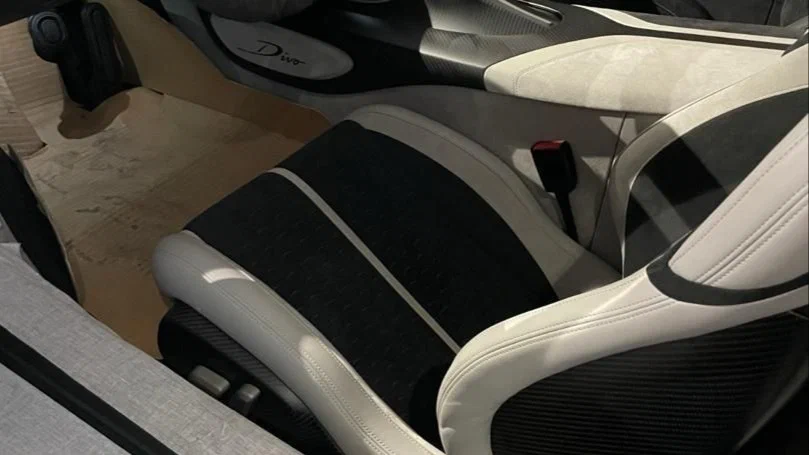 Bugatti Divo продают по цене двадцати Lamborghini Revuelto