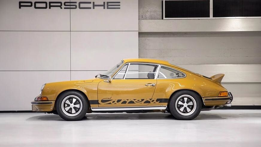 Porsche 911 Carrera RS 1972 года почти без пробега оценили в 1 000 000 долларов