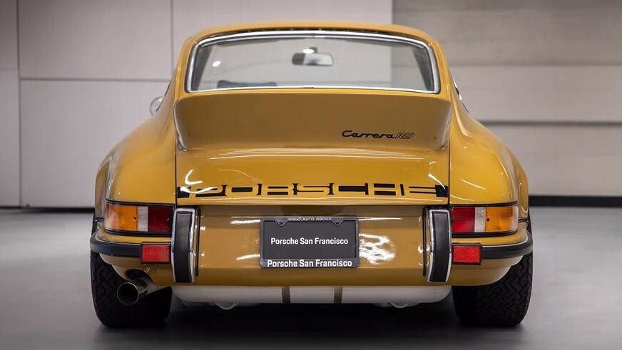 Porsche 911 Carrera RS 1972 года почти без пробега оценили в 1 000 000 долларов