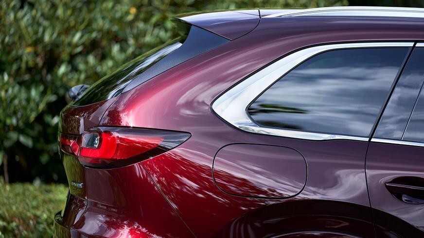 Mazda представила флагманский кроссовер CX-80