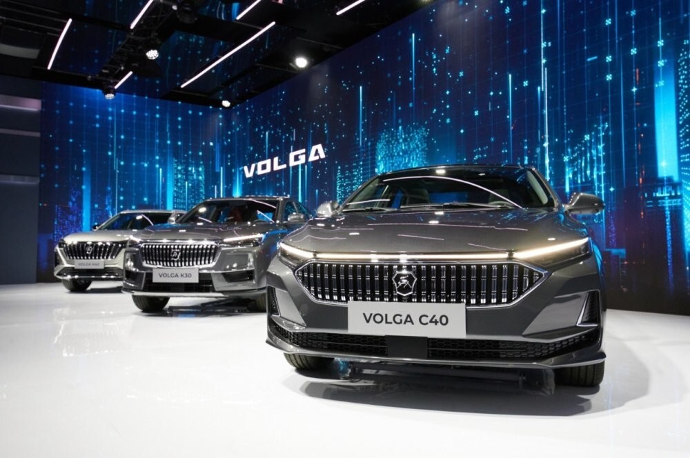 В России представили новые автомобили «Волга» 