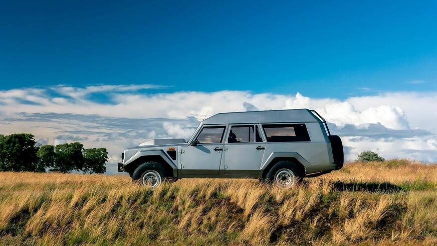 Уникальный внедорожник Lamborghini LM002 выставят на аукцион