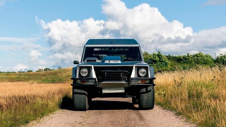 Уникальный внедорожник Lamborghini LM002 выставят на аукцион