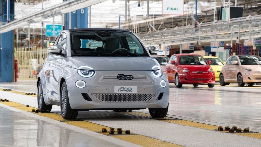 Электрический Fiat 500e оказался никому не нужен, завод остановили