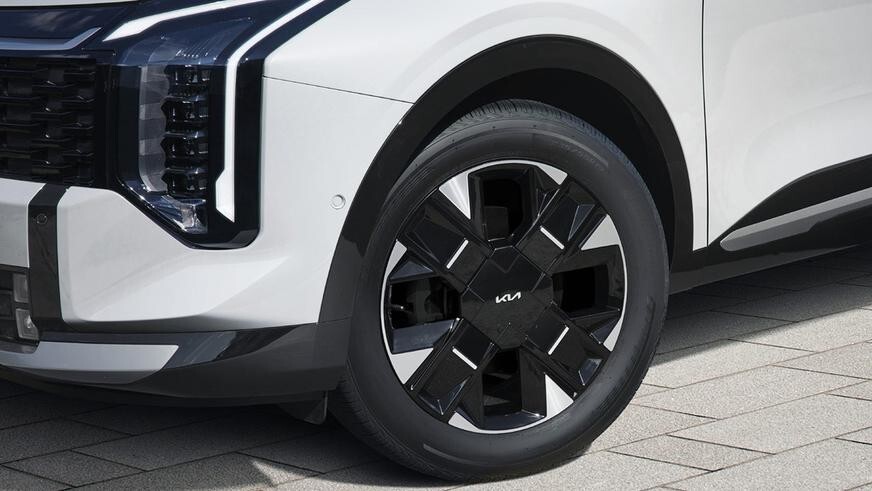 Kia показала обновлённый кроссовер Sportage