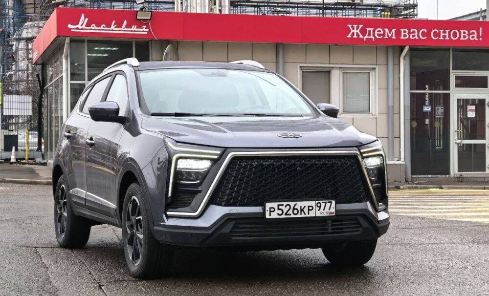 Представлен новый кроссовер Москвич 5. Провал или пойдёт?