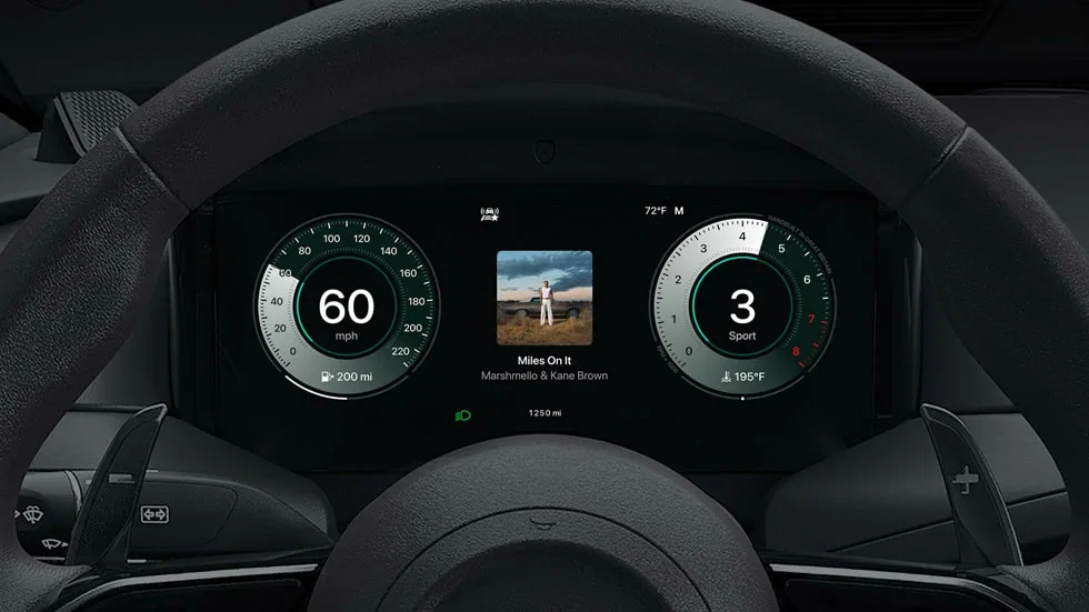 Apple показало новое поколение Apple CarPlay