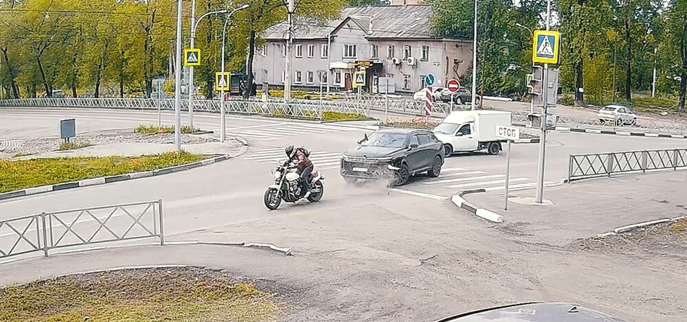 От дедушки ушёл, от бабушки ушёл, а от Тойоты не ушёл