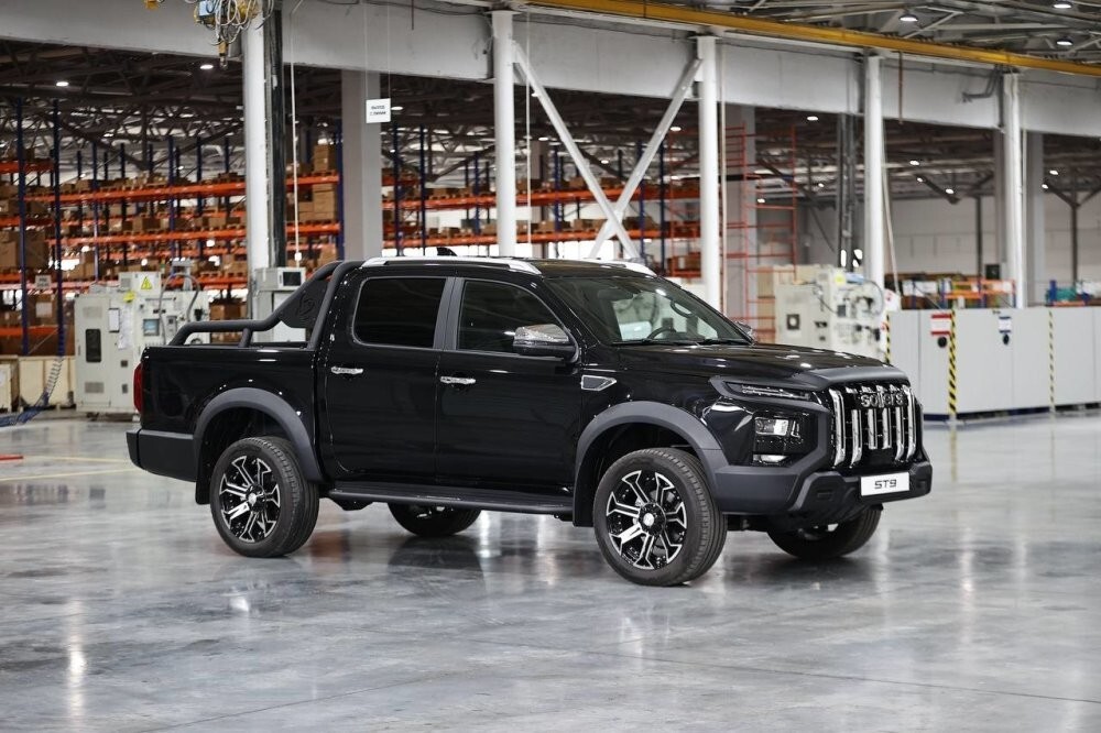 На УАЗе будут собирать рамный внедорожник с корнями Toyota
