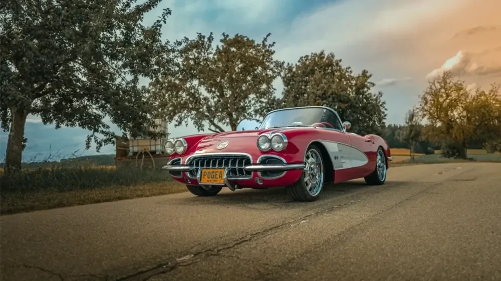 В Европе собрали новый Chevrolet Corvette первого поколения из остатков старых спорткаров