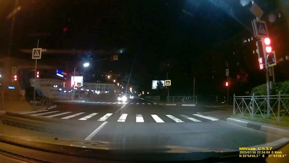 Отлично погонял на заднем колесе!