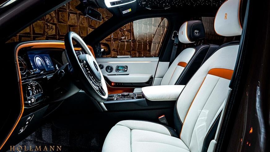 На продажу выставили очень дорогой Rolls-Royce Cullinan от Mansory