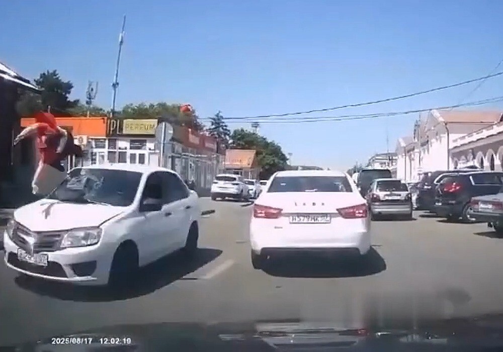 Кто же так дорогу переходит?