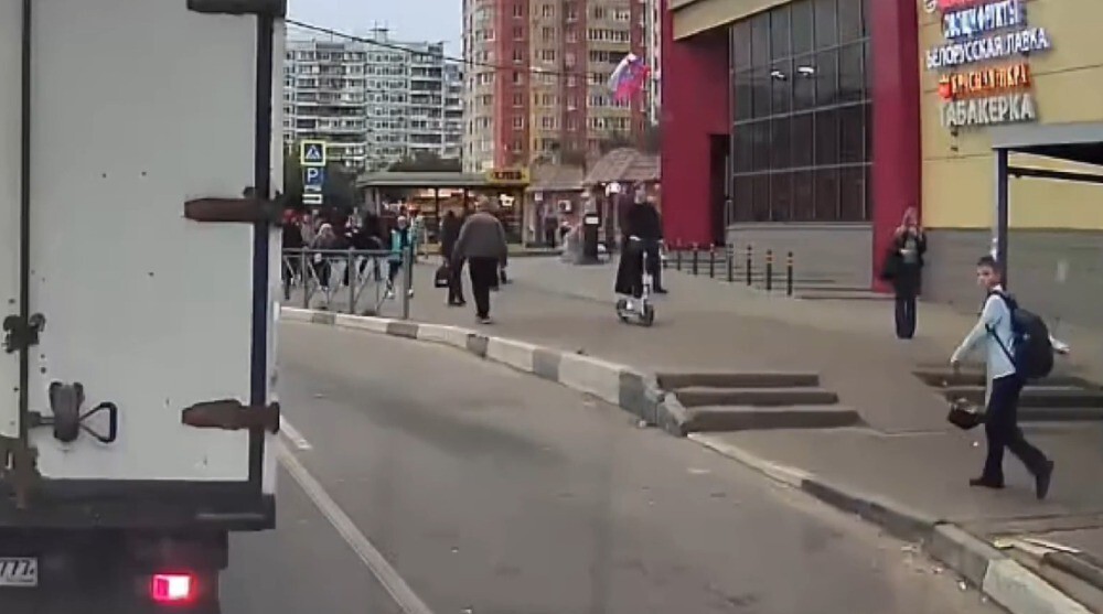 Лавировали, лавировали да не вылавировали