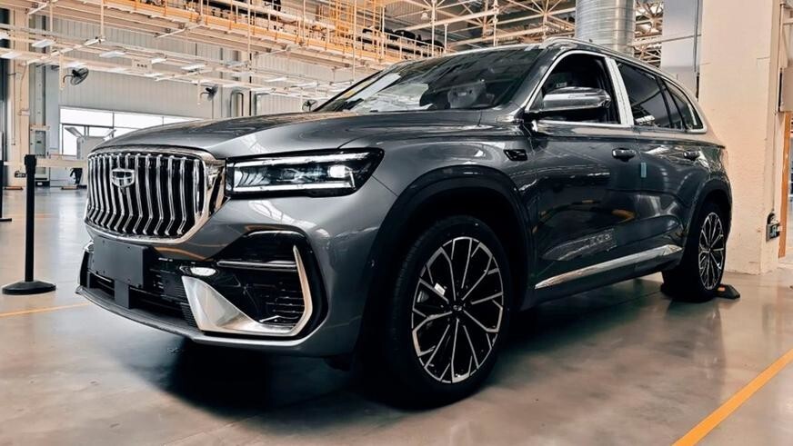 Обновлённый Geely Monjaro получил новый салон