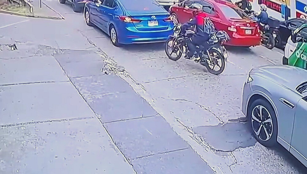"Просто затекли ноги"