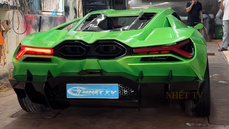 Во Вьетнаме сделали реплику Lamborghini из старого Nissan
