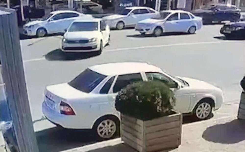 Повернул под Гелендваген