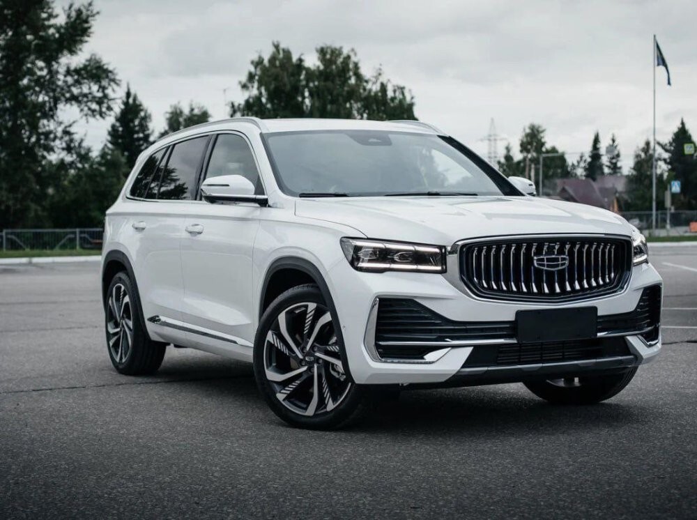 Geely Motors заявила, что российский бензин вызывает поломки их двигателей 