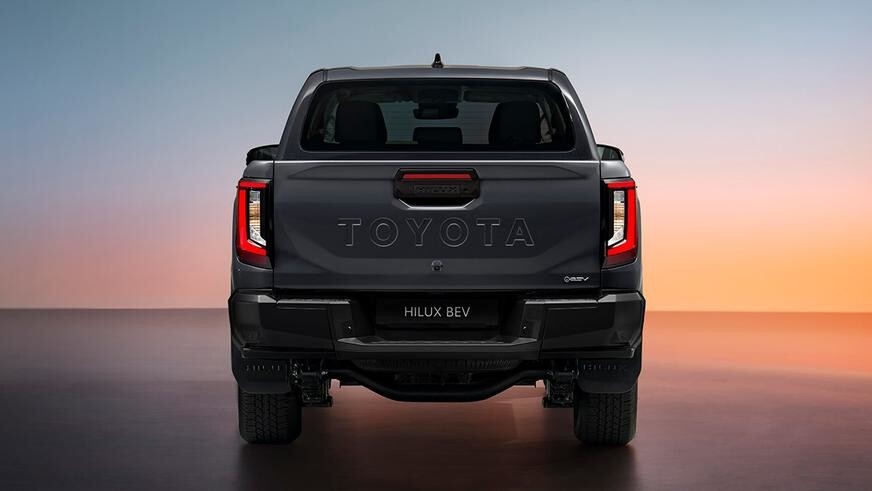 Представлен новый пикап Toyota Hilux