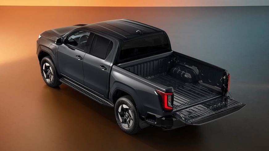 Представлен новый пикап Toyota Hilux