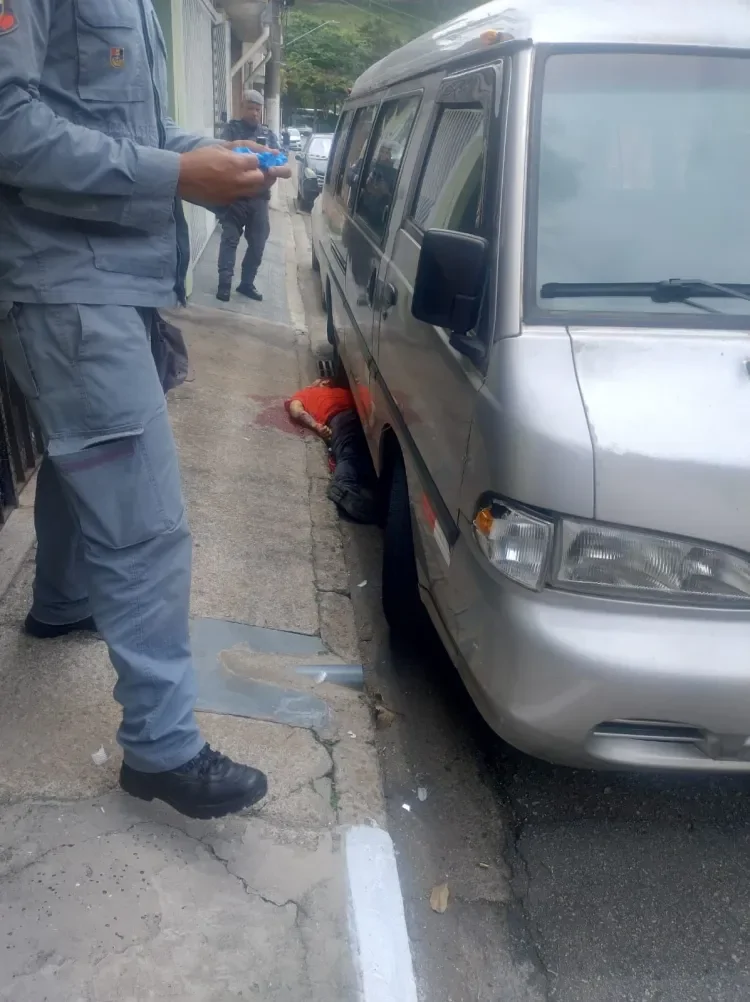 Погоня за грабителем, угнавшим фургон с молочной продукцией