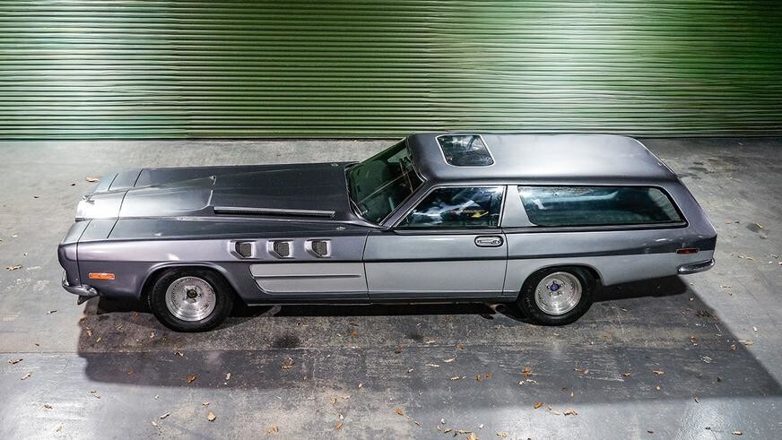 В Великобритании на продажу выставлен самодельный автомобиль, над которым работали, когда ещё выступали Битлз