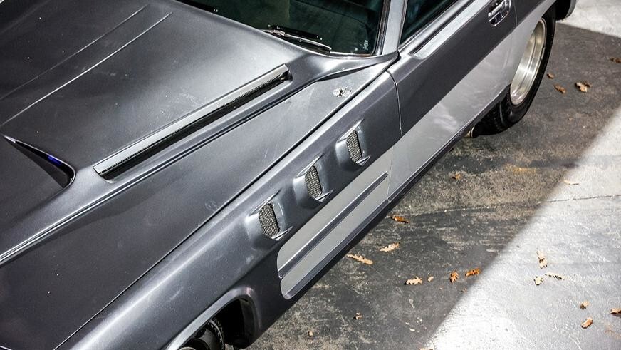 В Великобритании на продажу выставлен самодельный автомобиль, над которым работали, когда ещё выступали Битлз