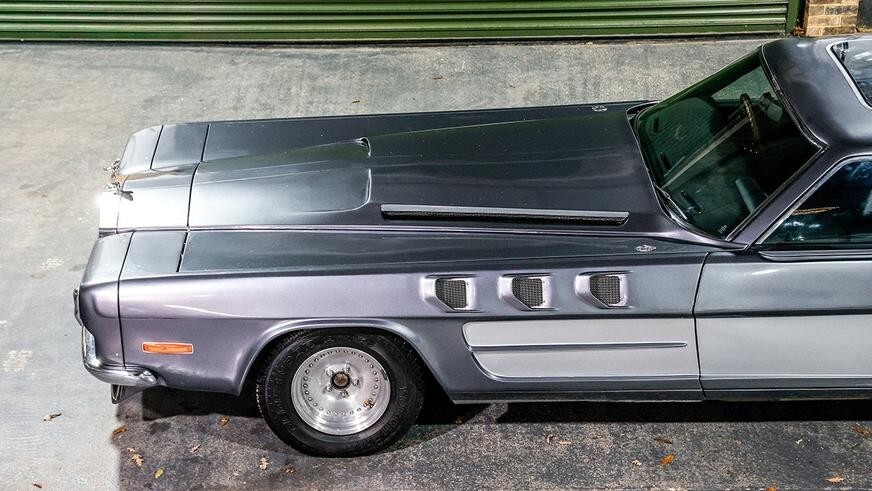 В Великобритании на продажу выставлен самодельный автомобиль, над которым работали, когда ещё выступали Битлз