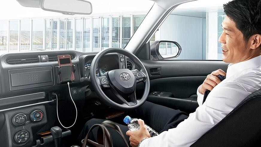 В Японии до сих пор можно приобрести новую вместительную «тойоту» за 12 000 $