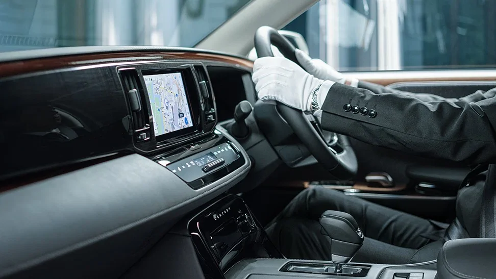 Toyota обновила роскошный седан Century впервые с 2018 года