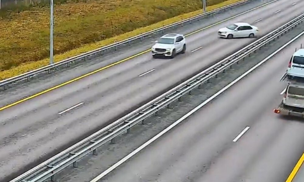 Тест отбойников на платной трассе М-12