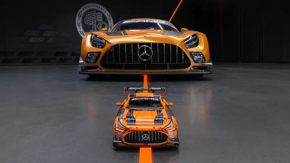 Mercedes-AMG GT3 стал конструктором с пневмоподъёмником
