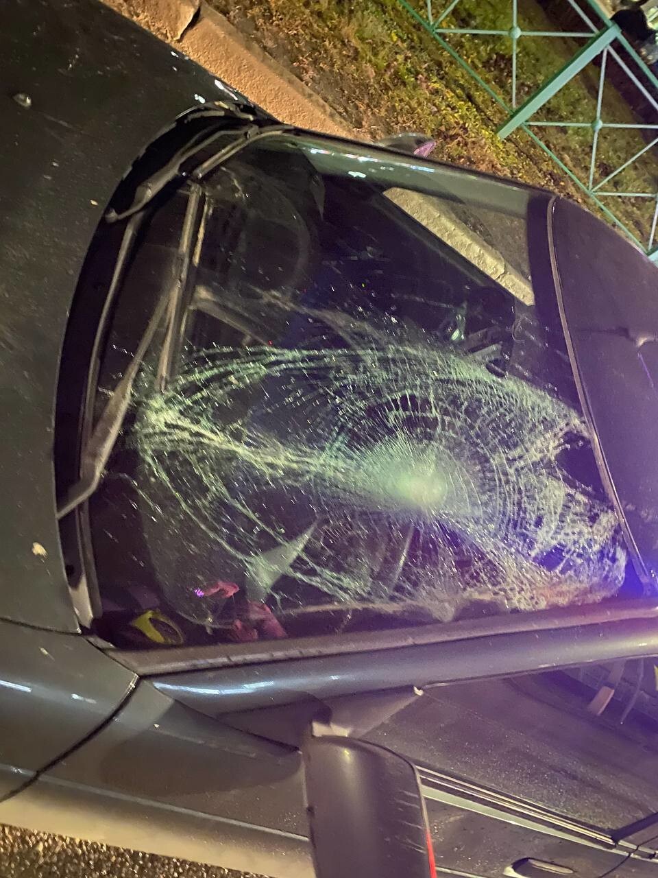 Пытался проехать по пешеходному переходу на велосипеде