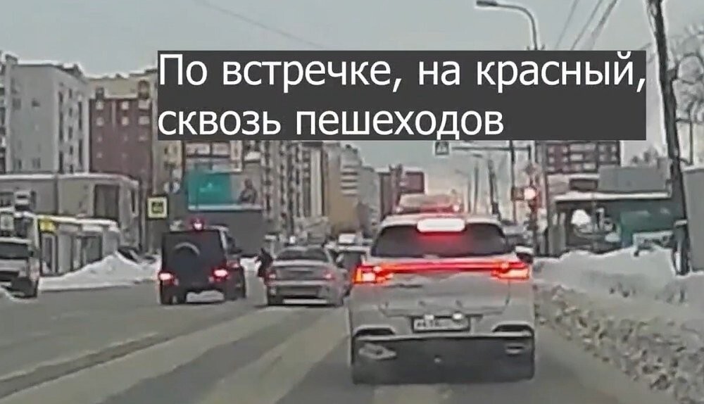 Бомбит у меня от таких водителей