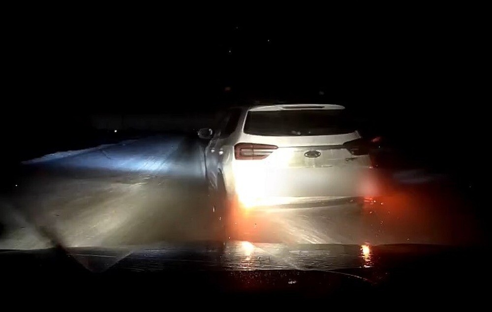 Сотрудники ДПС открыли огонь по машине с пьяным водителем