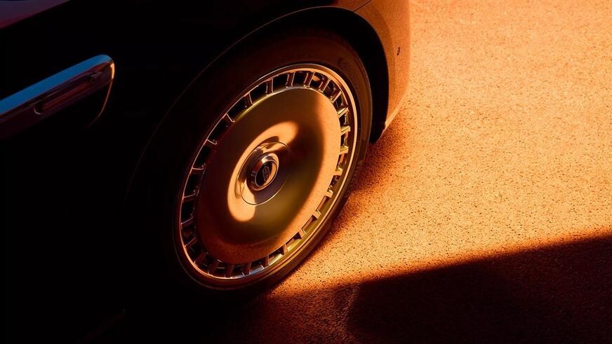 BMW и Porsche проиграли китайский премиум-рынок малоизвестному седану