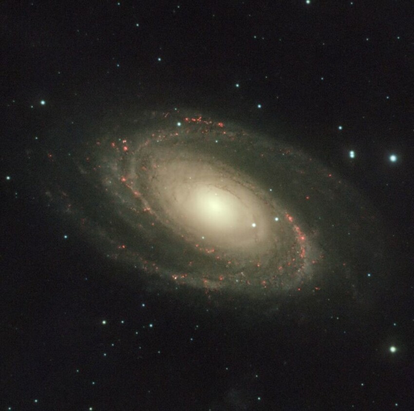 15. M81 — Галактика Боде