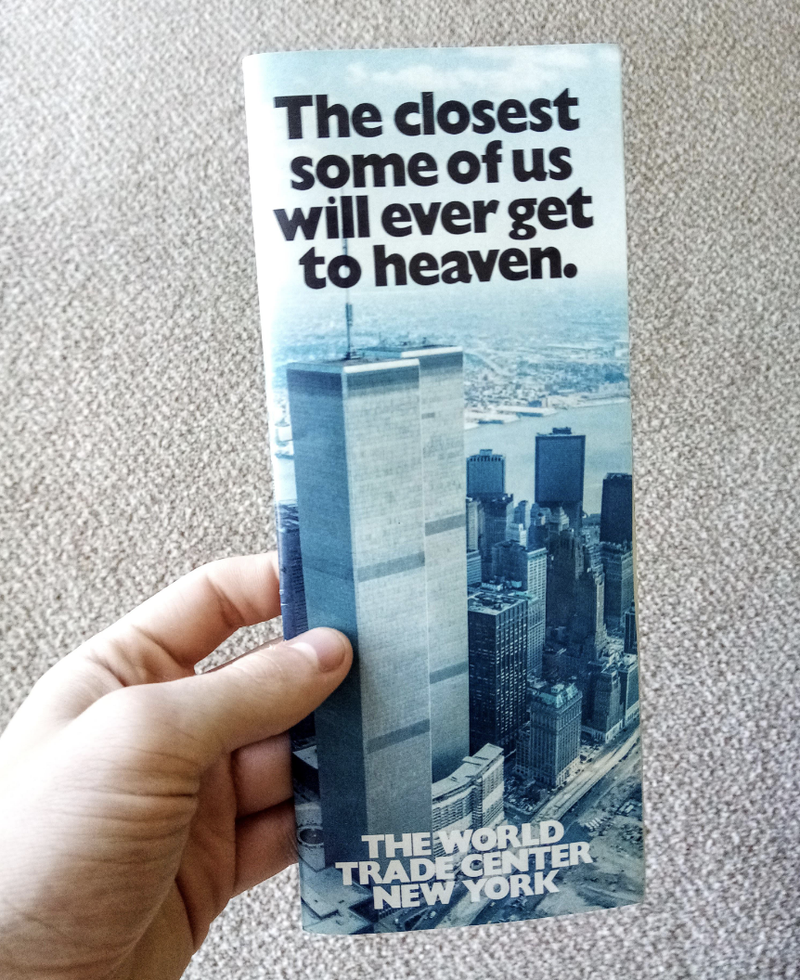 14. А кто-то нашел эту рекламную брошюру Всемирного торгового центра 80-х годов: "Еще ближе к раю некоторым из нас не подобраться"